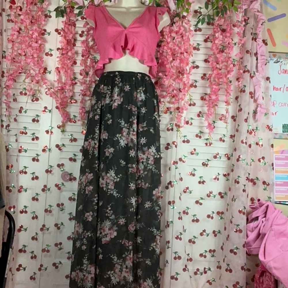 Grey hollister floral print maxi skirt